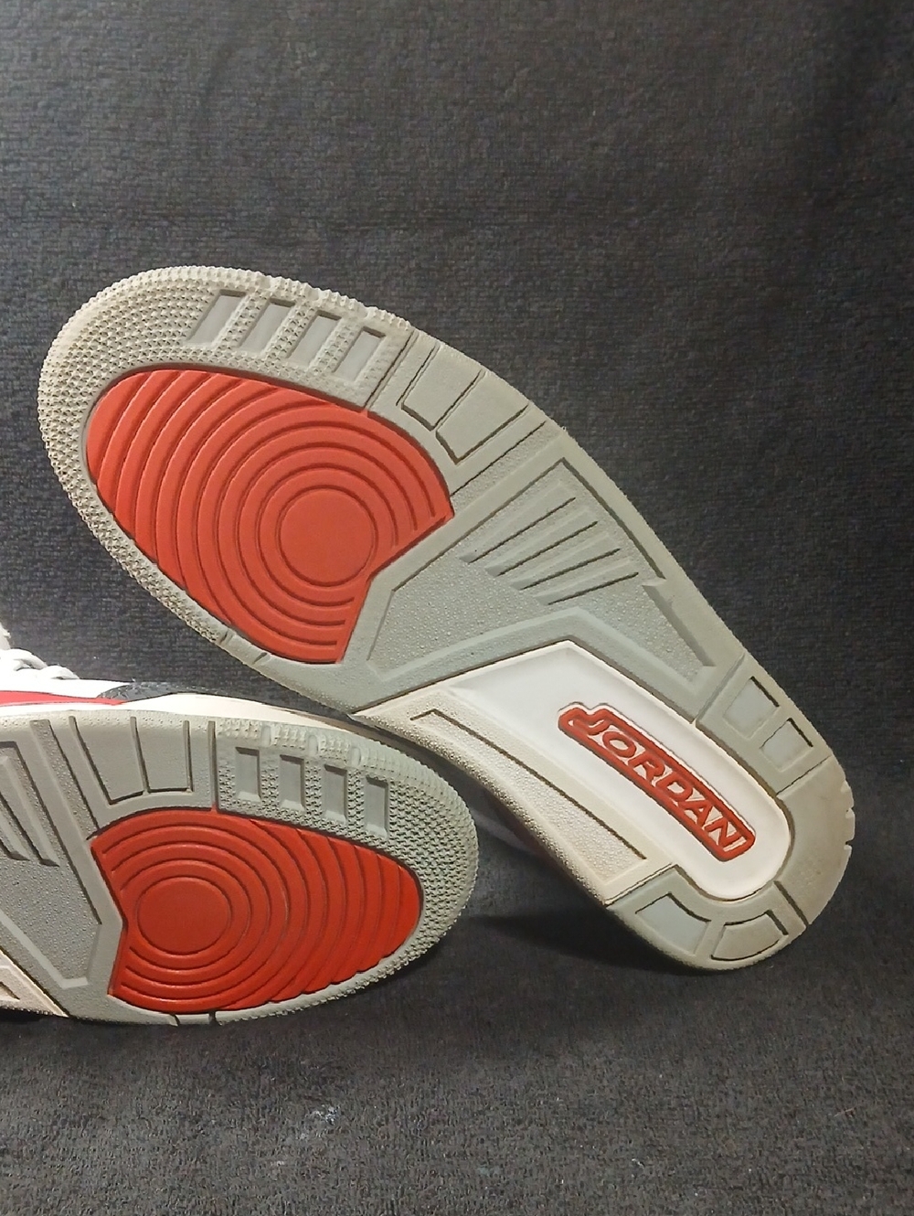 Air Jordan 3 Retro "FIRE RED" 2013 Mens Size-10 100%AUTHENTIC! - Picture 9 of 16